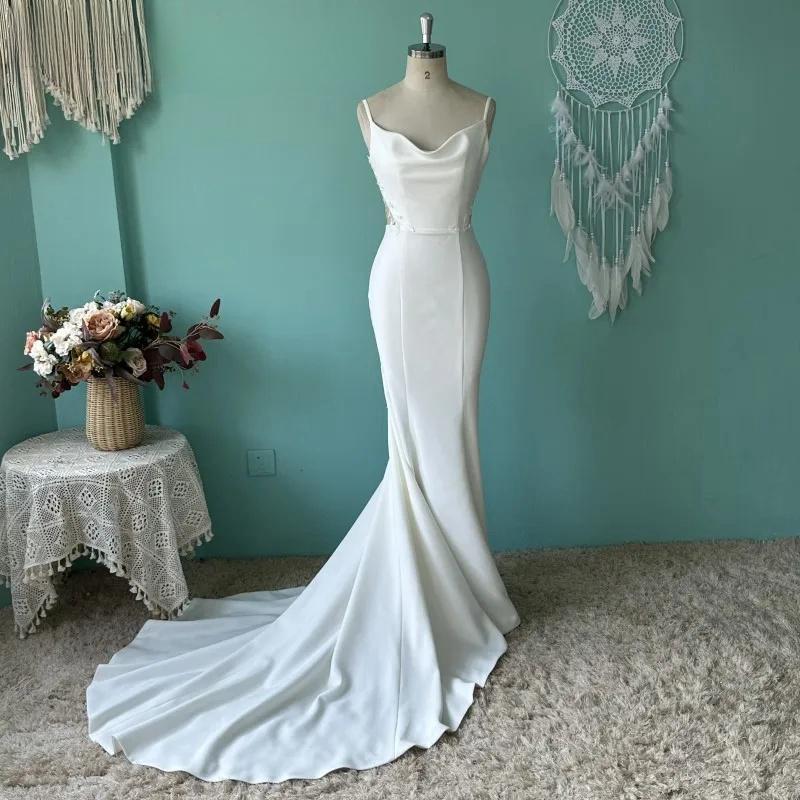 Umk Sexy Spaghetti Straps Mermaid Wedding Dress Elegant Satin Open Back 3d Leaf Lace Boho Bridal Gowns