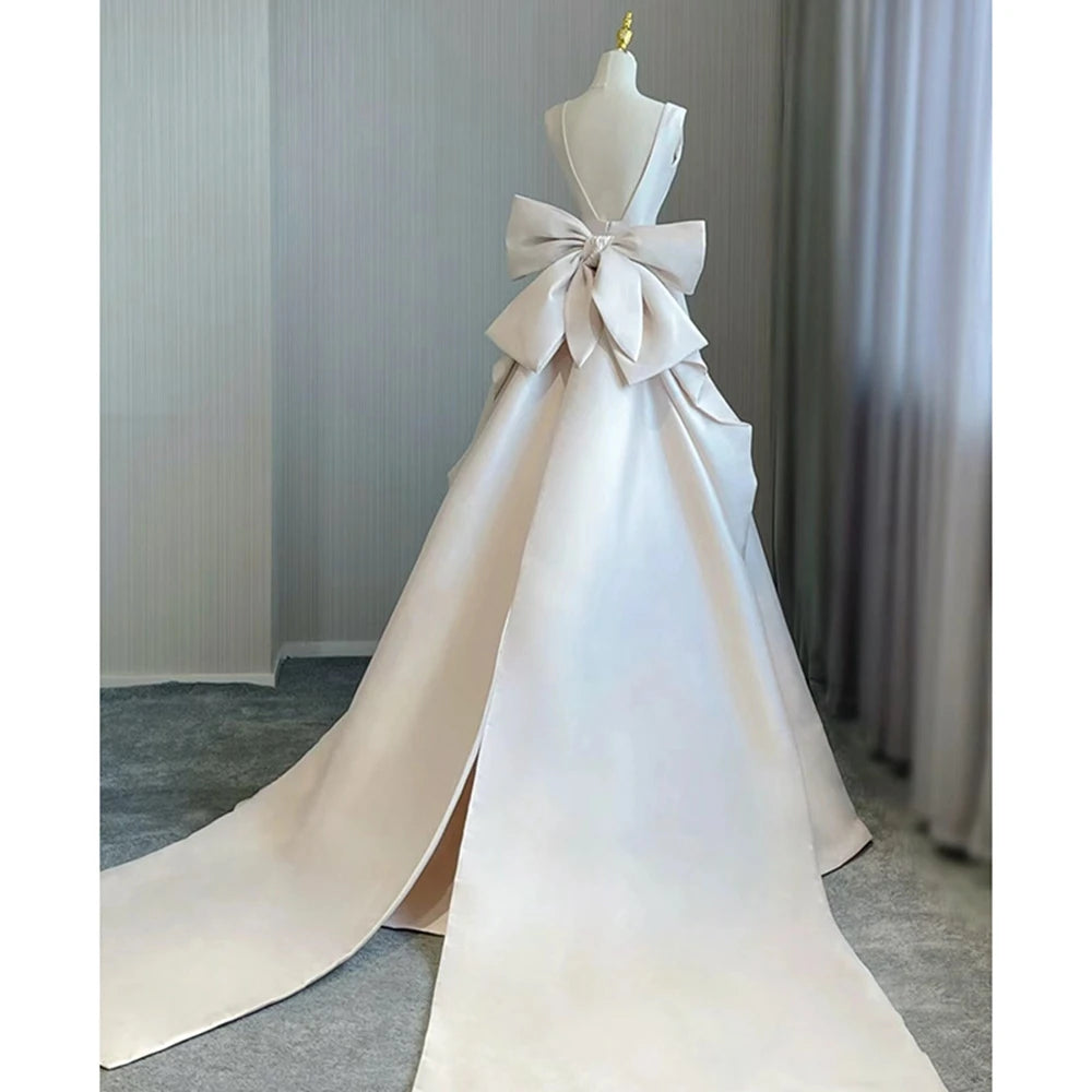 Wedding Dresses 2025 Elegant Backless Satin Bridal Gown with Bow